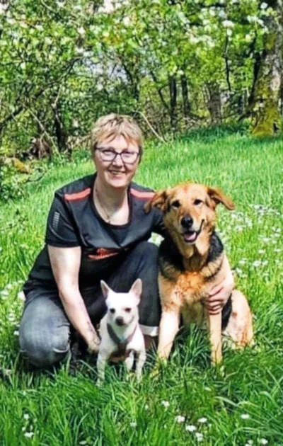 Nicole Morsch – Hundetrainerin bei unterHUNDs im Saarland