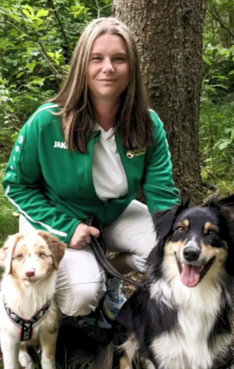 Tamara Stecher-Engelhardt – Hundetrainerin bei unterHUNDs im Saarland